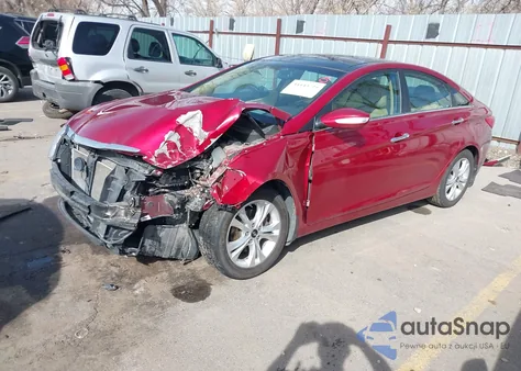 2013 Hyundai Sonata Limited z USA, uszkodzony, nr VIN 5NPEC4AC2DH572029